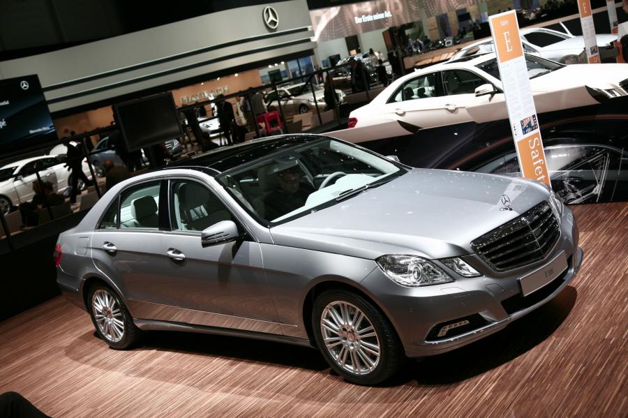  Mercedes-Benz E-Class 2010 года  (фото 55 из 128)